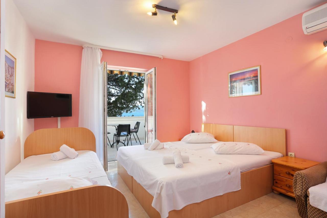 Apartments With A Parking Space Marusici, Omis - 18497 Mimice Exterior foto